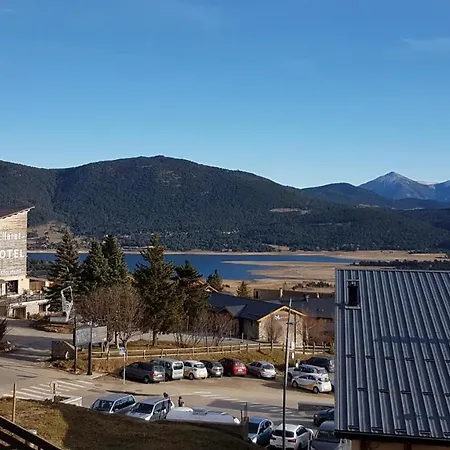 Au Coeur Des Angles Les Angles (Pyrenees-Orientales)